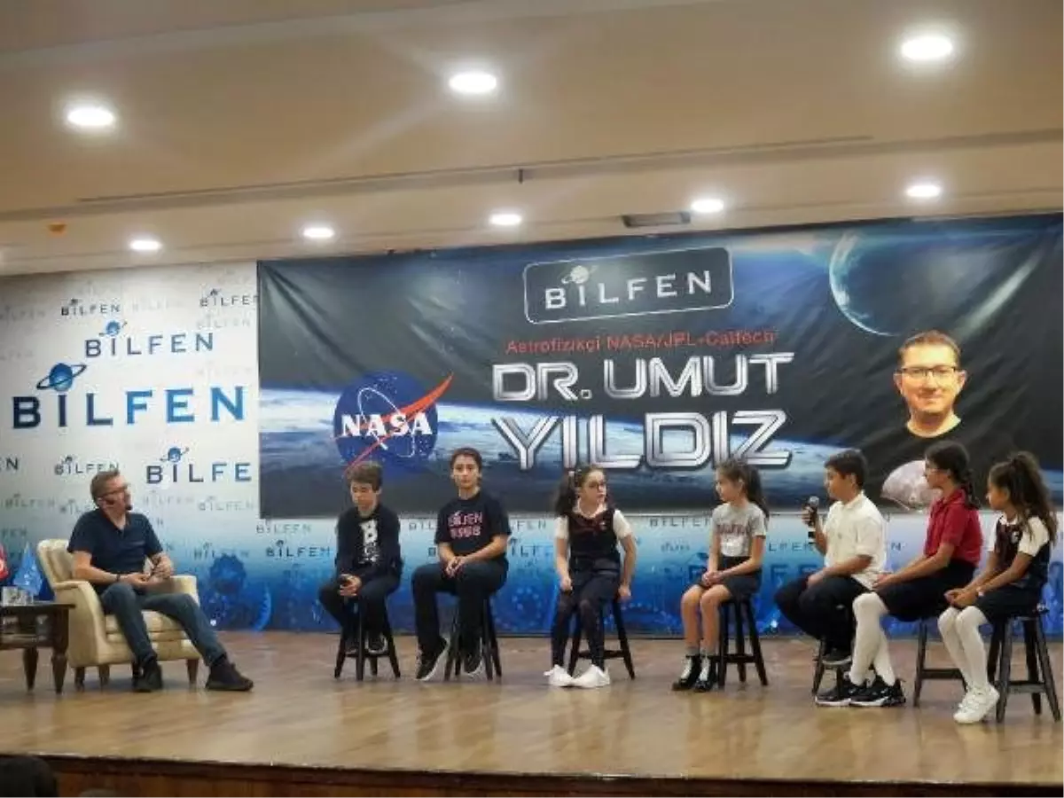 Astrofizikçi yıldız: uzay çalışmalarındaki başarının sırrı merak ve insan gücü