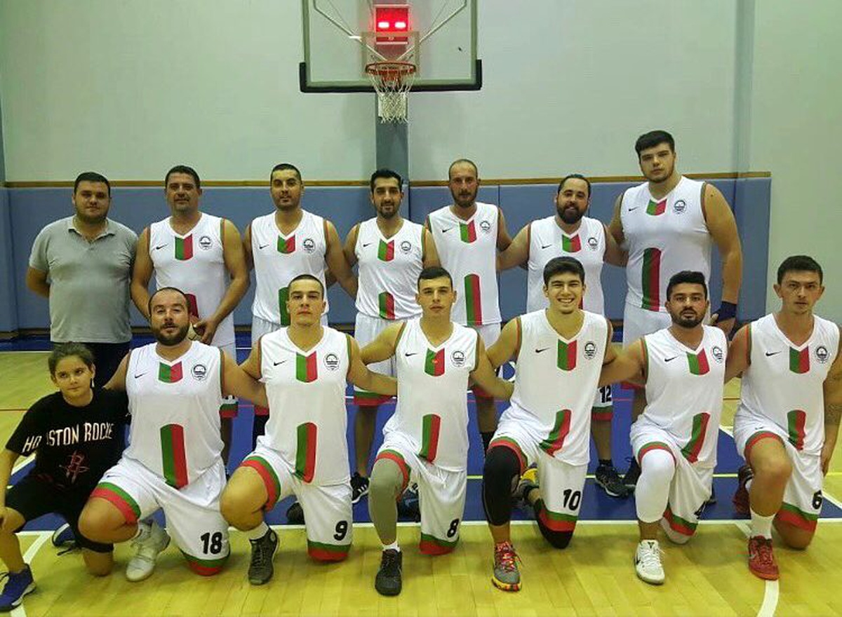 Bağ-Kent Foça ilk maçında kazandı