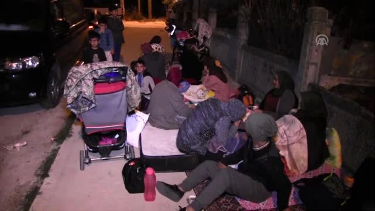 Çerkezköy\'de bazı vatandaşlar geceyi sokak ve parklarda geçirdi