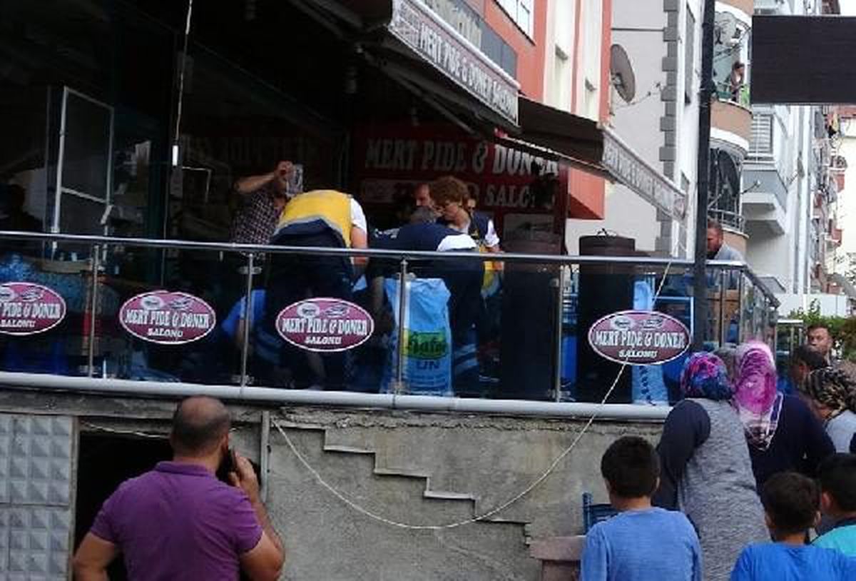Çorum\'da iş yerinde tabancayla vurulan 2 kardeş yaralandı