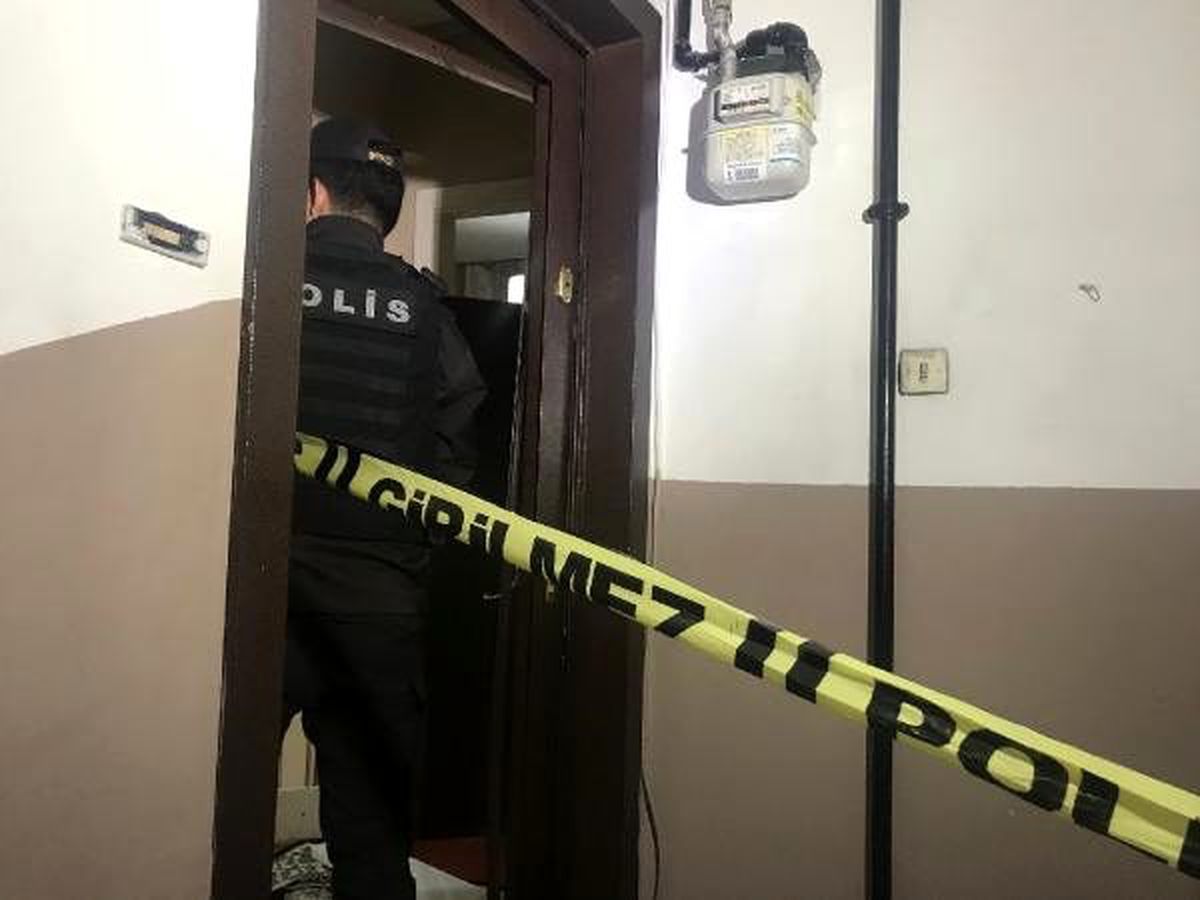 Kadıköy\'de polisin hayat kurtaran müdahalesi