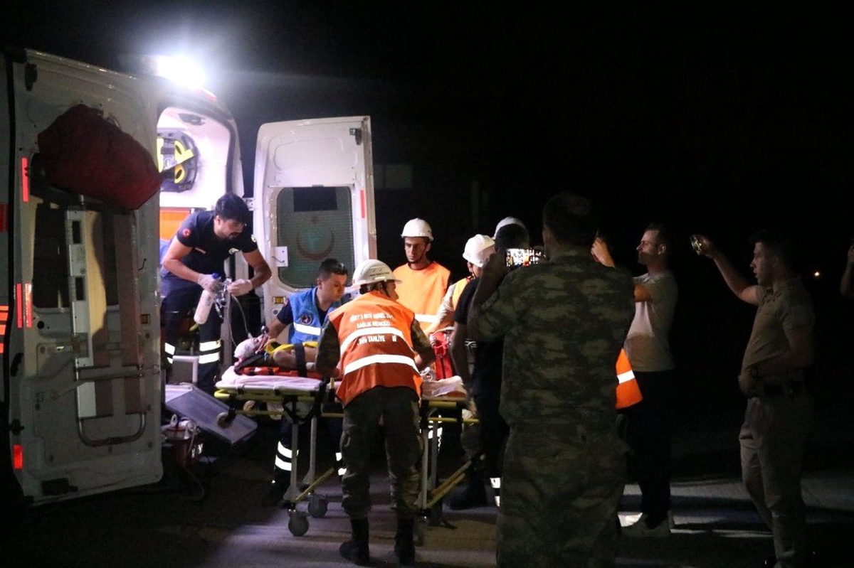 Kayalıklardan düşen 9 yaşındaki çocuk öldü