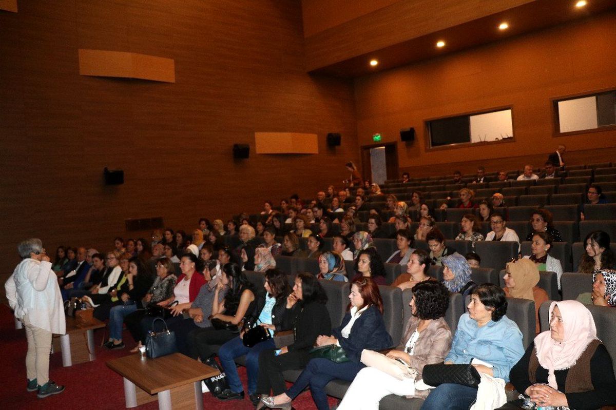 Kırşehir\'de kadınlar, kooperatifçilik için bir araya geldi