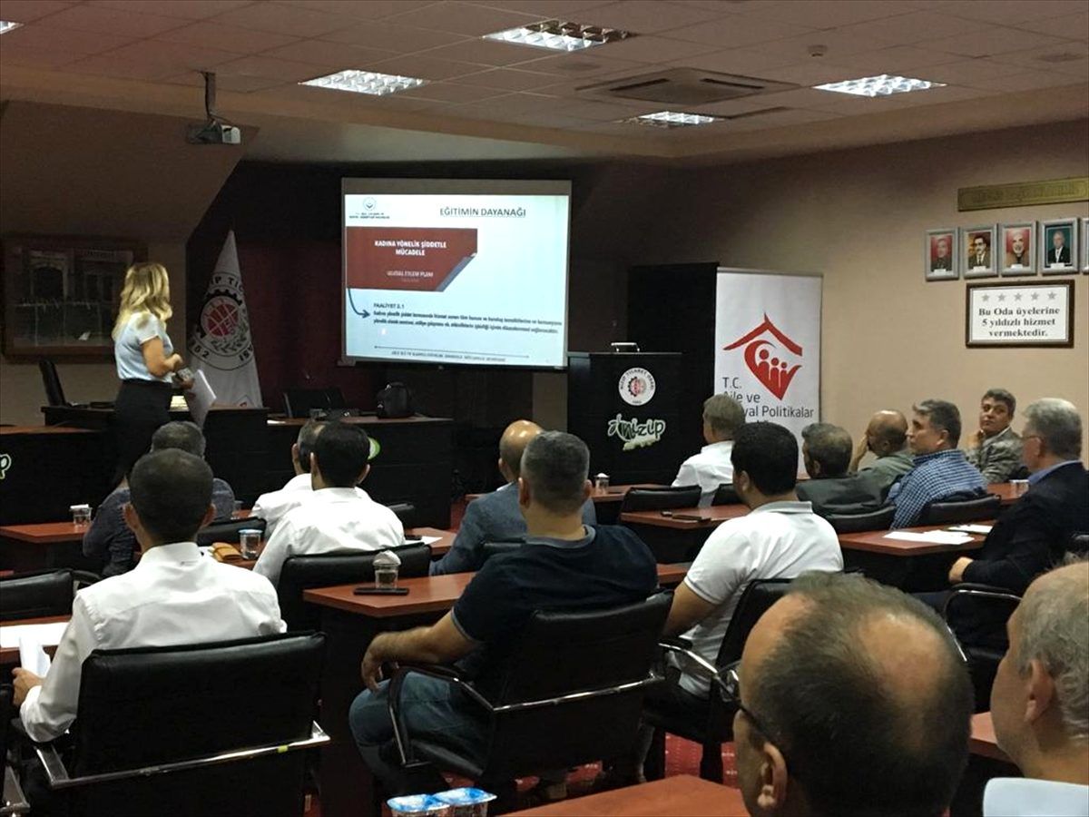 Nizip\'te kadına yönelik şiddetle mücadele semineri düzenlendi