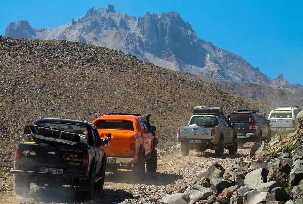 Off-Road tutkunlarından 4x4\'lük zirve