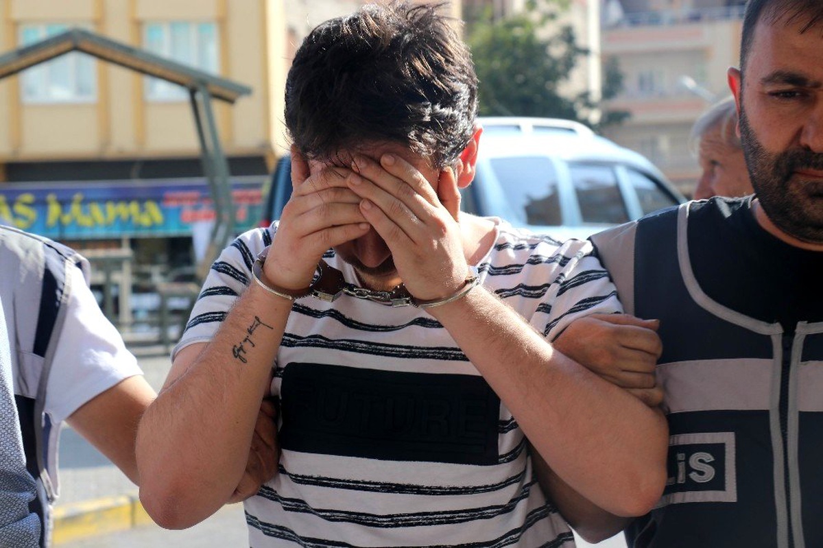PTT\'de silahlı soygun yapan şüpheli adliyede