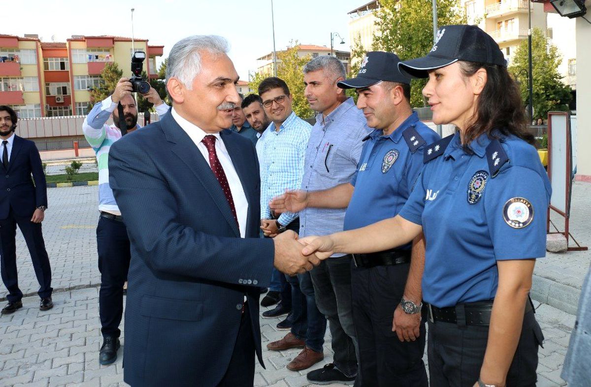 Samsun\'a atanan Emniyet Müdürü Urhal, Malatya\'dan ayrıldı