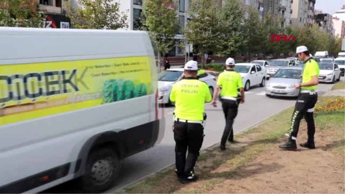 Samsun iki kardeşin ağır yarandığı kazada, sürücü hamile eşini sakinleştirmeye çalıştı