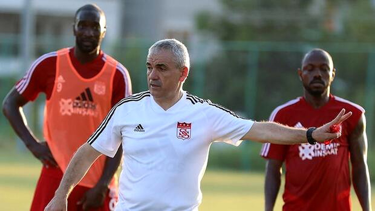 Sivasspor\'da hedef lideri yenmek! Takımda 4 eksik...