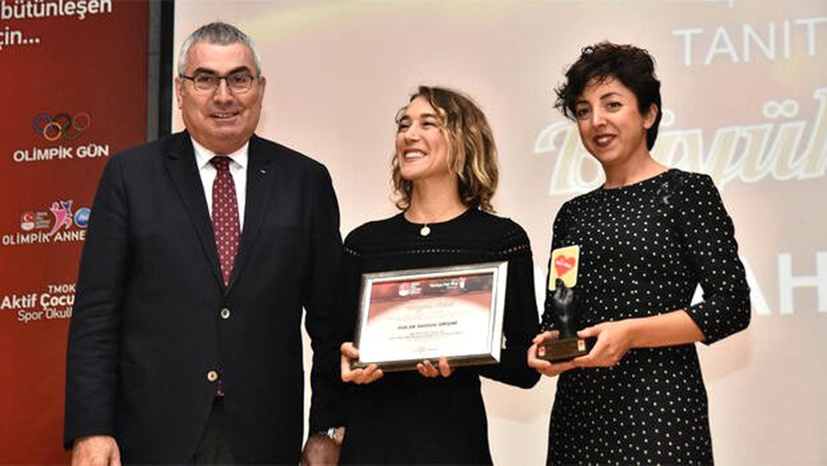Tanıtım Dalı Büyük Ödülü \'Kızlar Sahada\'nın