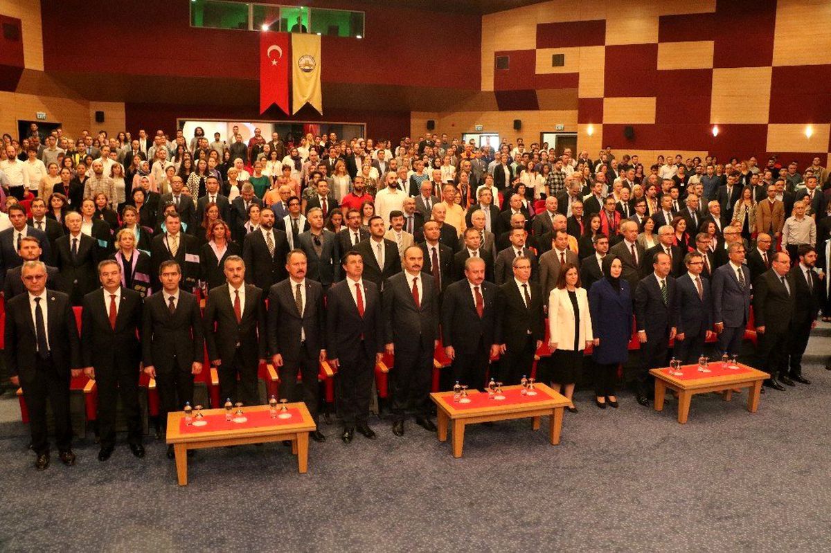 TBMM Başkanı Şentop, Trakya Üniversitesi akademik yılı açılışına katıldı