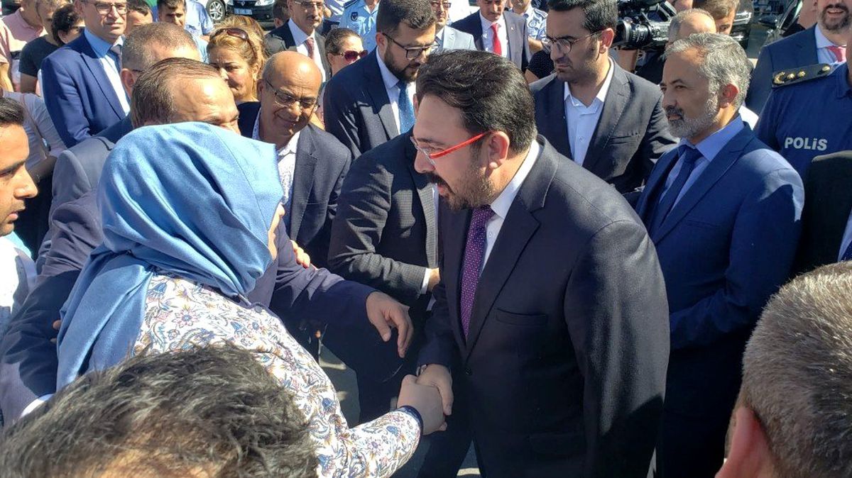 AK Parti İlçe Başkanı Kayaalp\'ten Engelliler Şenliği\'ndeki protokol karmaşasına sert tepki