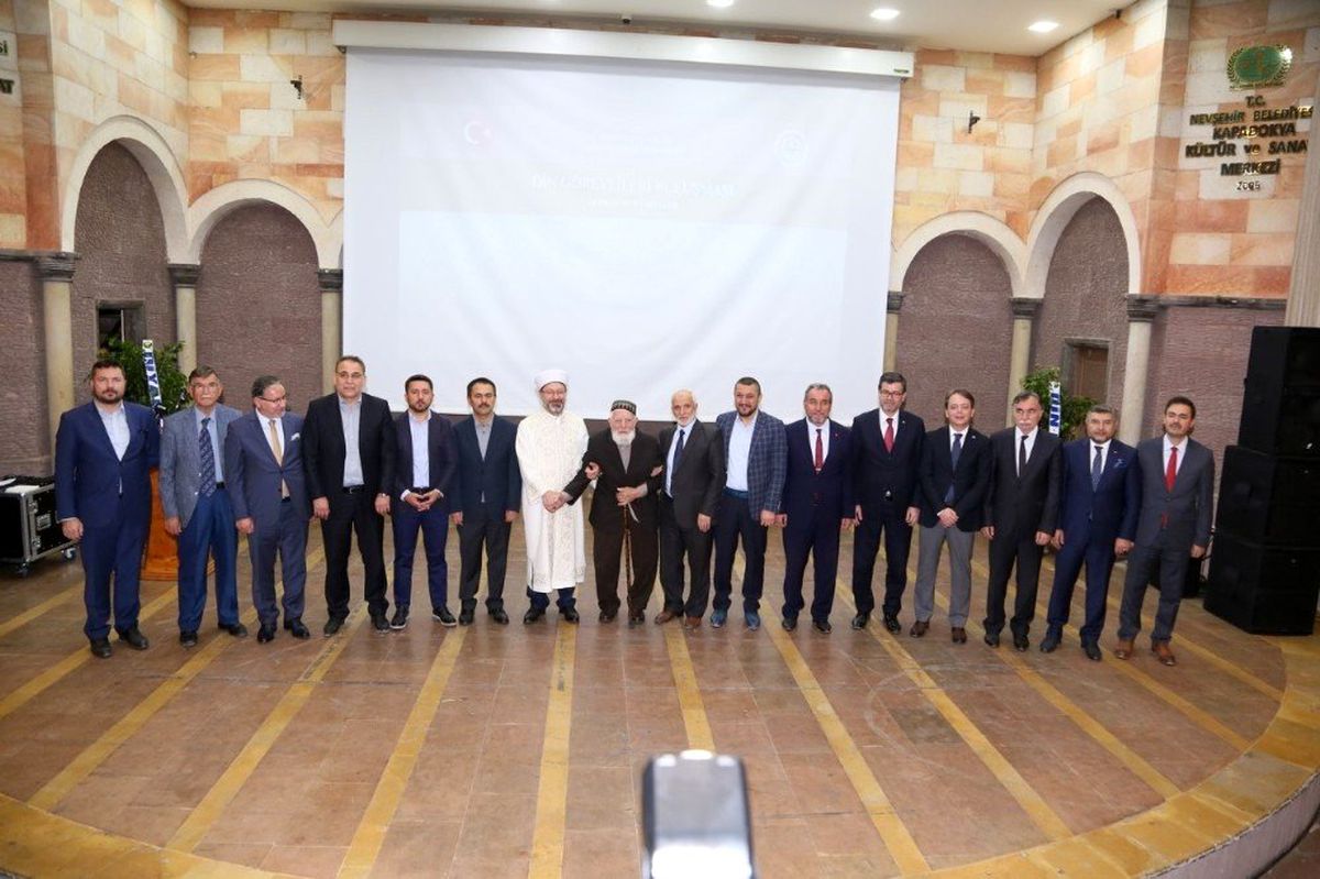 Diyanet İşleri Başkanı Erbaş\'ın Nevşehir temasları sürüyor