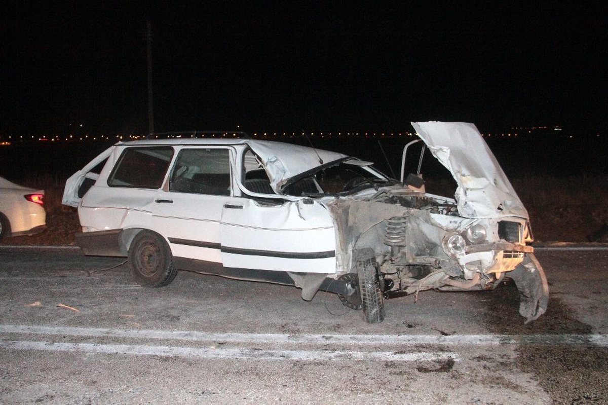 Elazığ\'da zincirleme trafik kazası: 5 yaralı