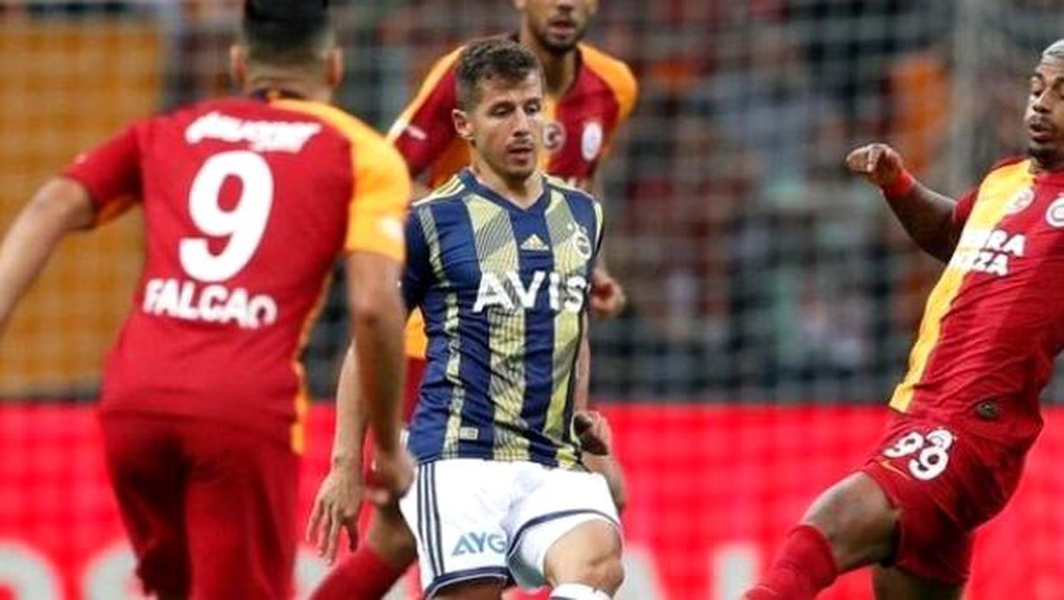 Emre Belözoğlu sarı kart gördü, Deniz\'e kızdı