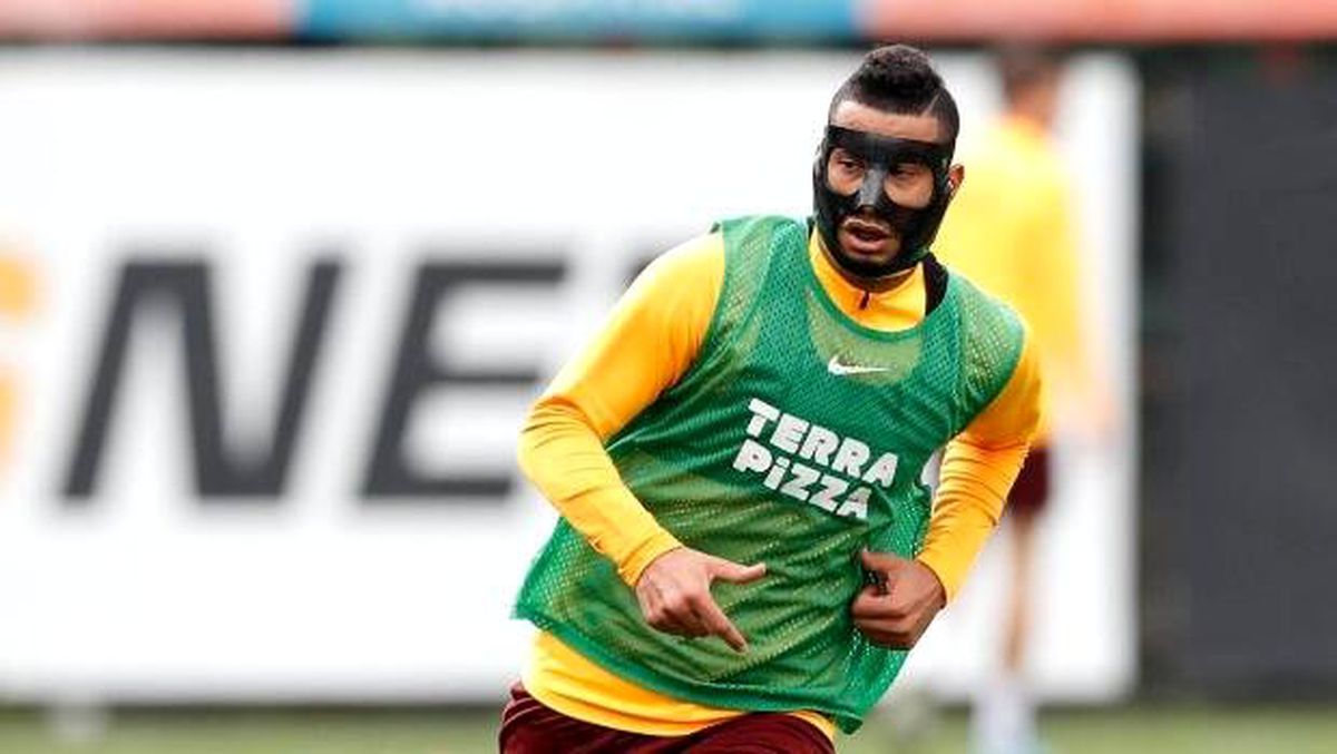 Galatasaray\'da Belhanda\'ya özel uyarı