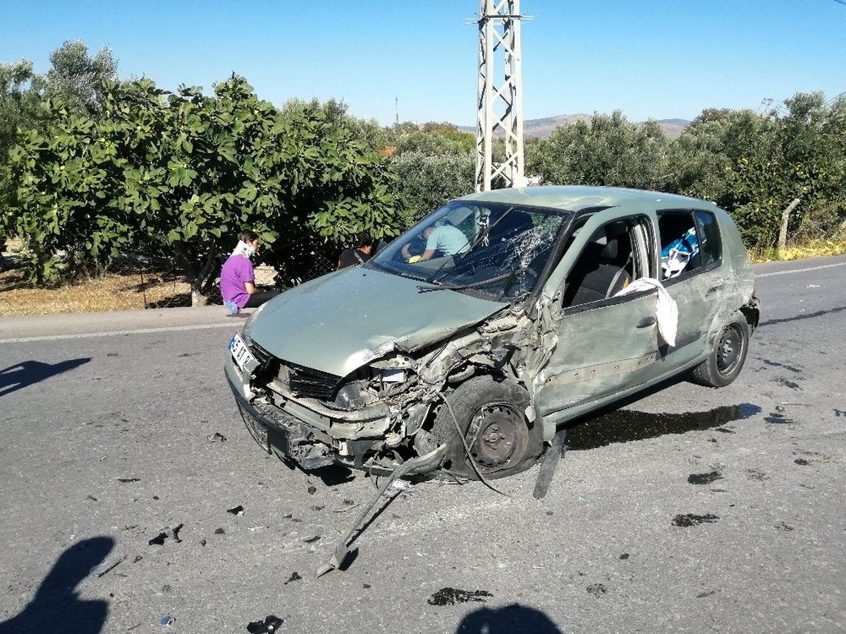 İzmir\'de feci kaza: 7 yaralı