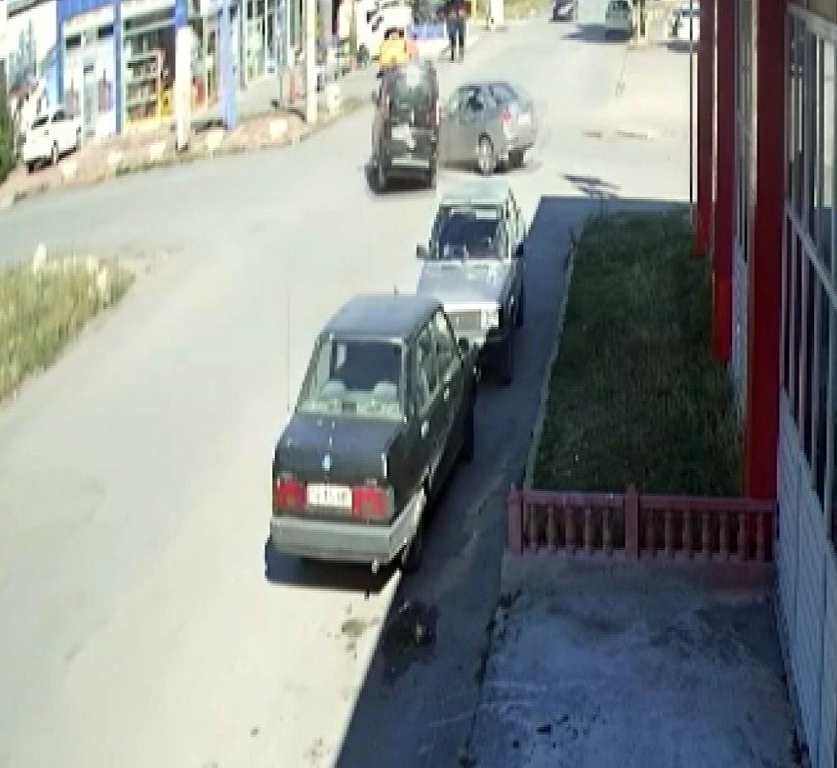 Kaza anı güvenlik kamerasında