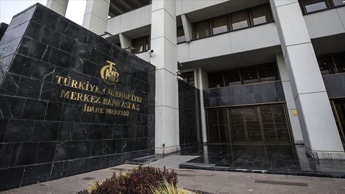 Kredi kartı faizleri düştü