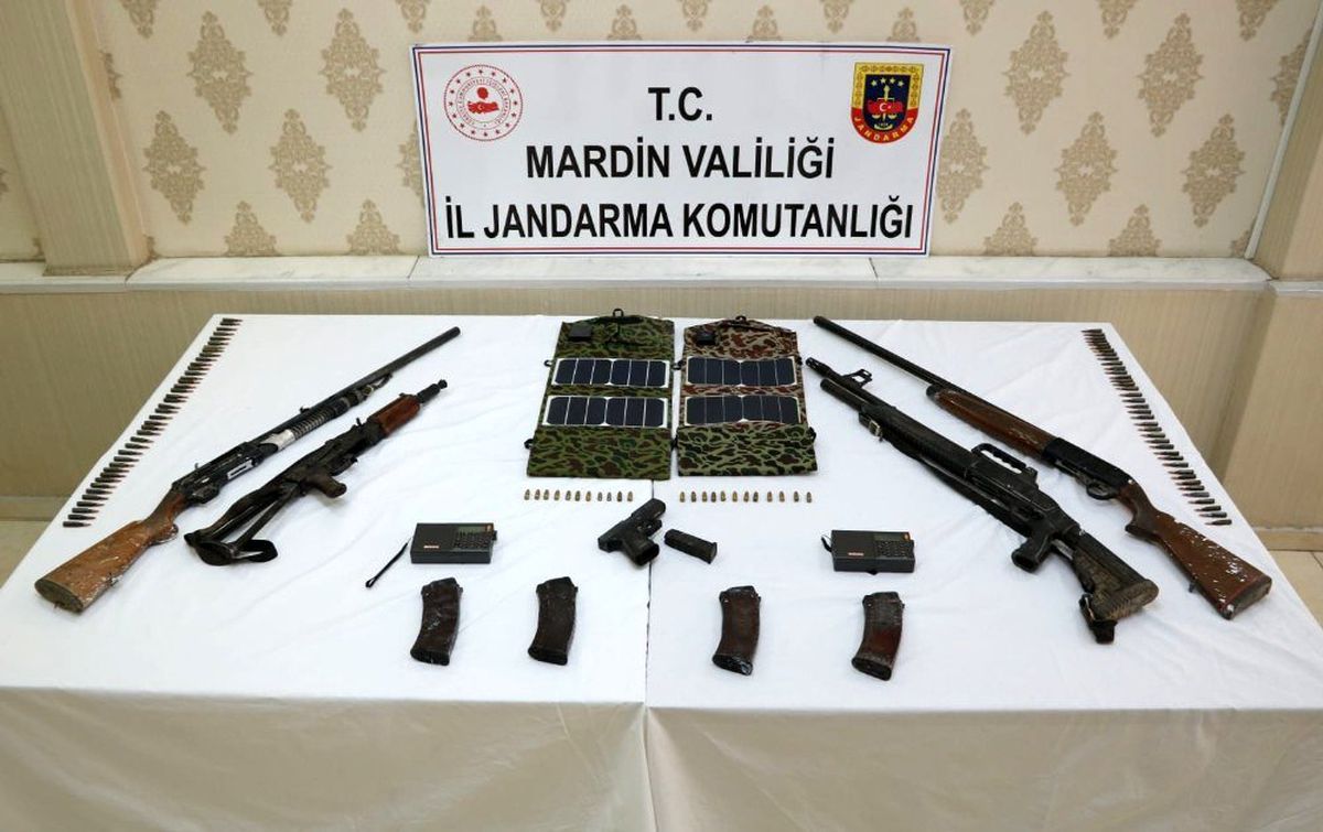 Mardin\'in Derik ilçe kırsalında muhimmat bulundu