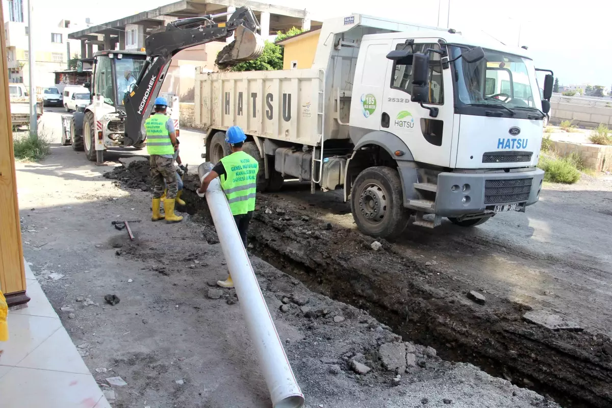 Meydan mahallesi\'nde çöken kanalizasyon hattı yenilendi