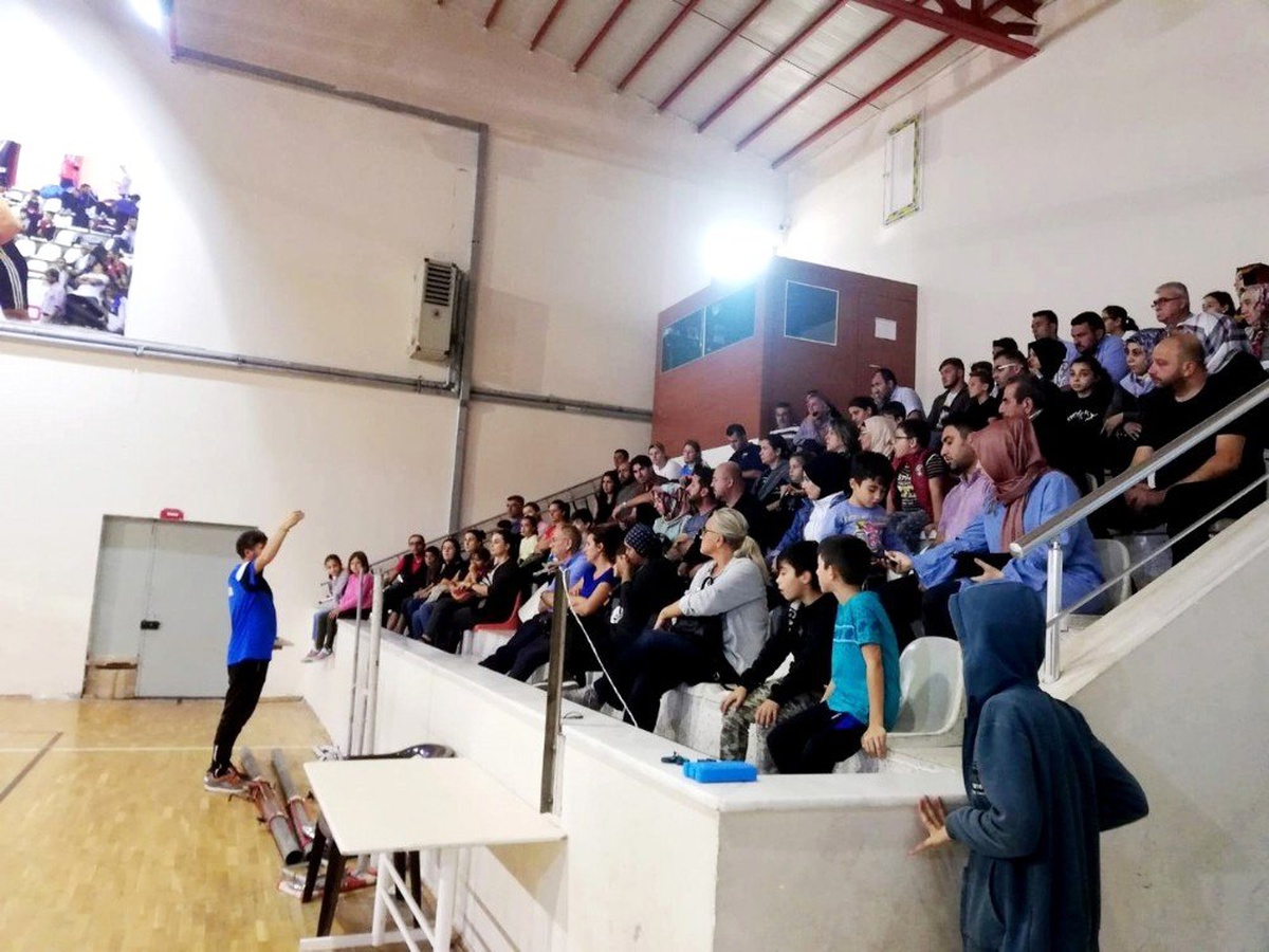 Mudanya\'da kabiliyetli minikler sahaya çıkıyor