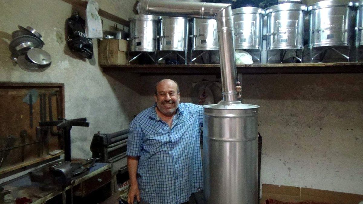 Siirt\'te sobacılar kış hazırlığına başladı