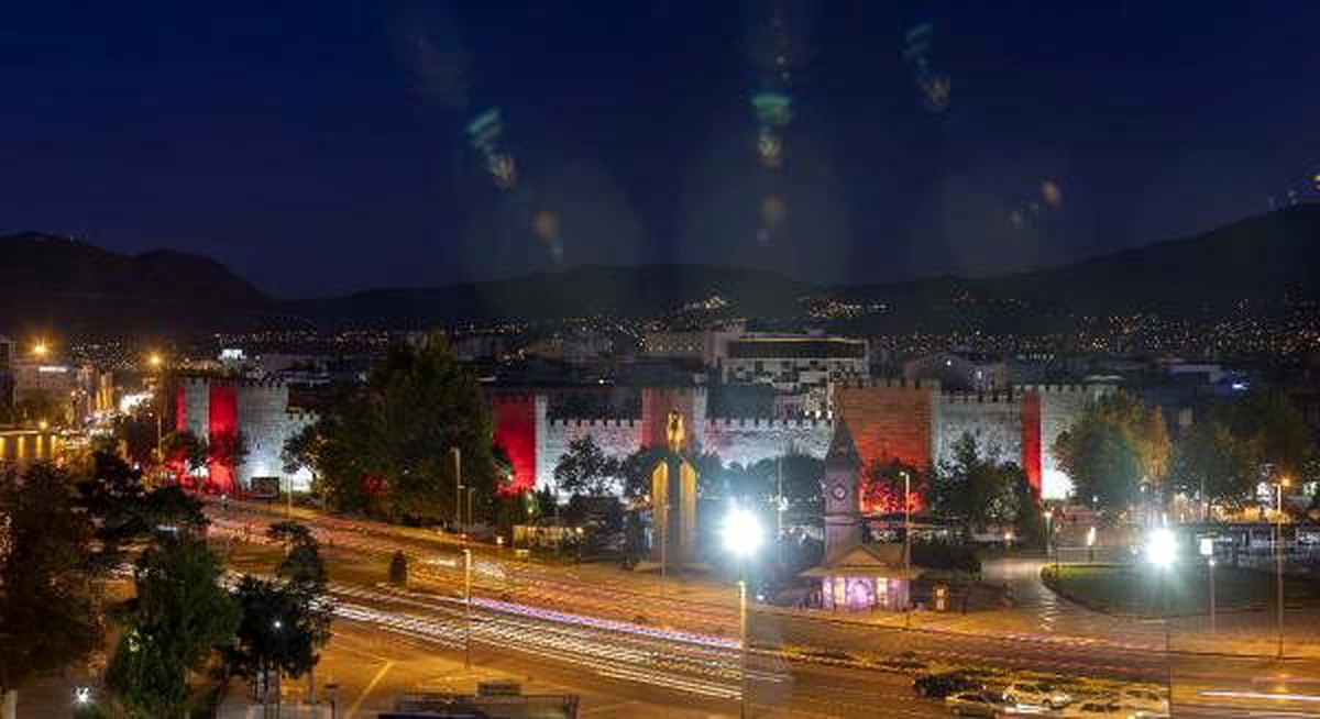 Tarihi kayseri kalesi 6 yıl sonra kapılarını açtı