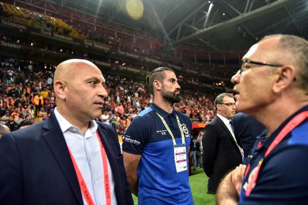 Volkan demirel derbiyi soyunma odasından takip edecek