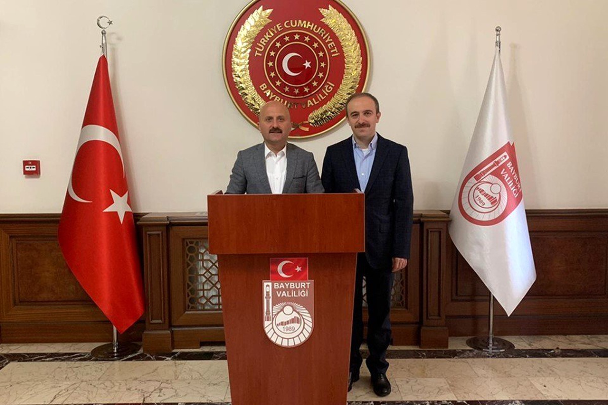 Amasya Valisi Osman Varol, Vali Cüneyt Epcim\'i ziyaret etti