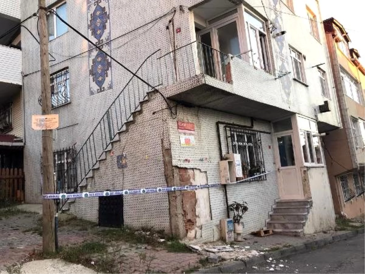 Arnavutköy\'de 15 bina ve 1 okul mühürlendi