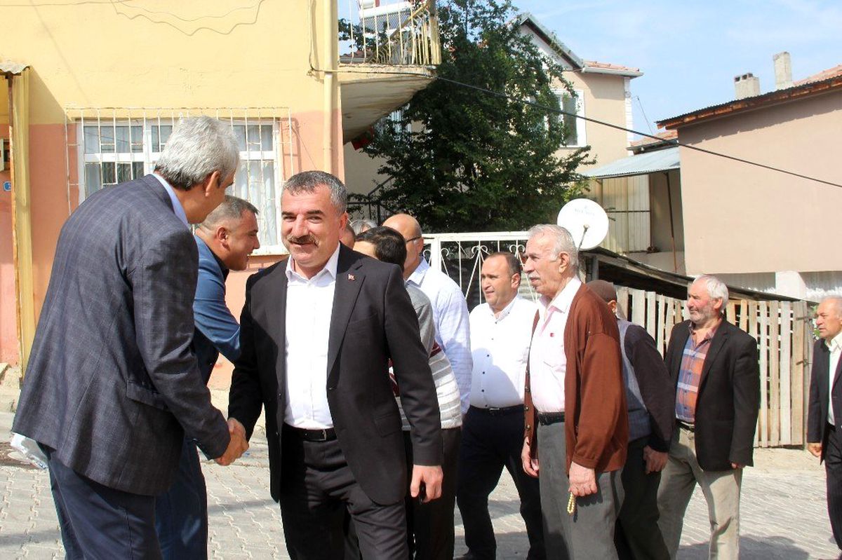 Başkan Özdemir\'den vefa örneği
