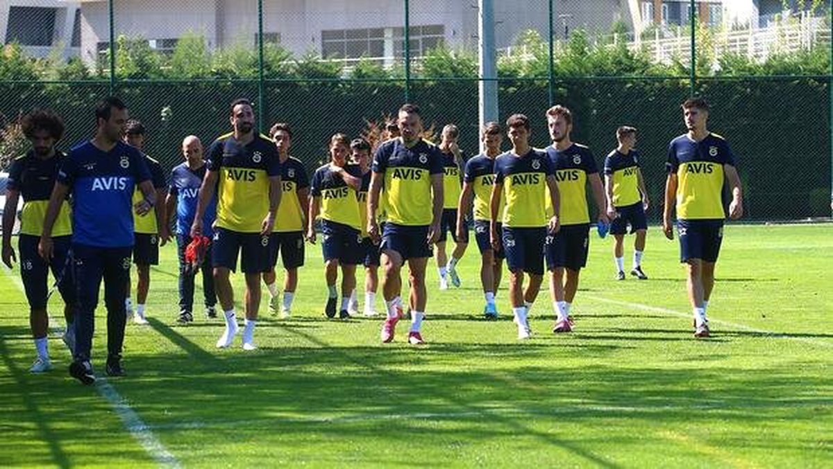 Fenerbahçe, Antalyaspor hazırlıklarına başladı!