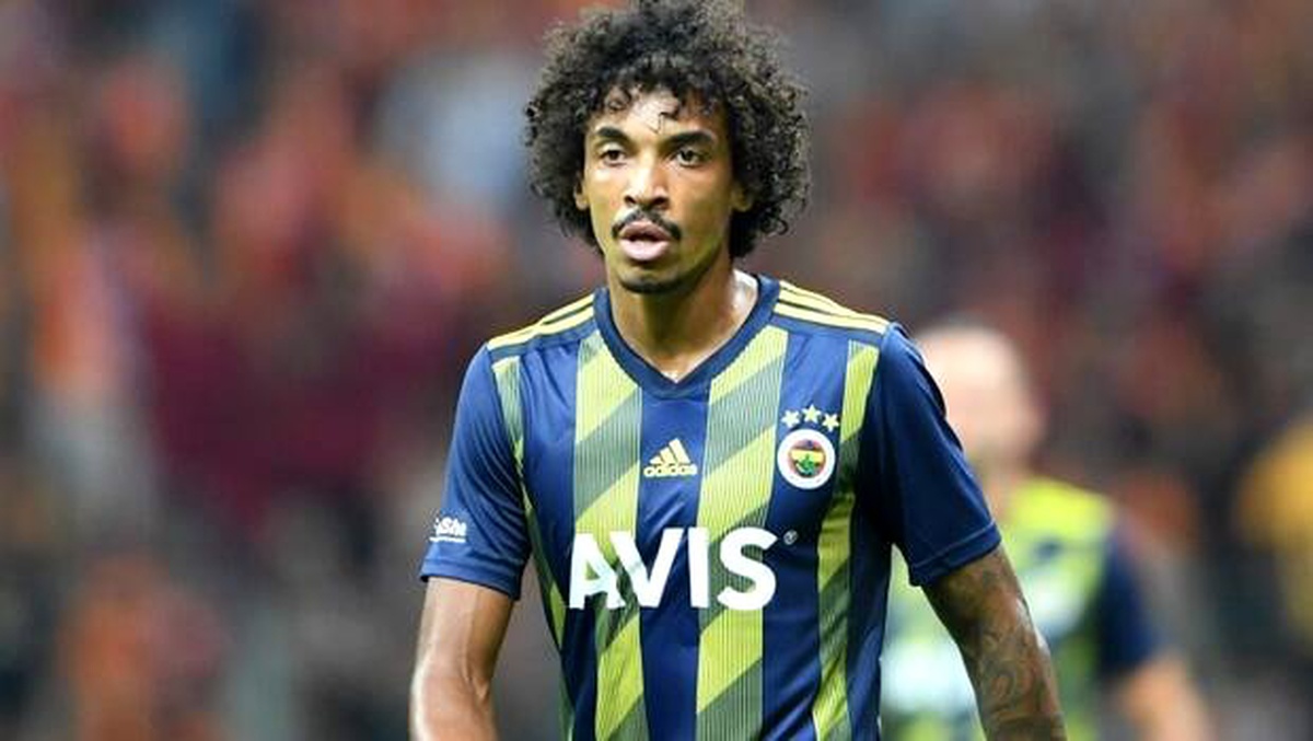 Fenerbahçeli futbolcu Gustavo: "Buradan 3 puanla ayrılabilirdik ancak maalesef bu olmadı"