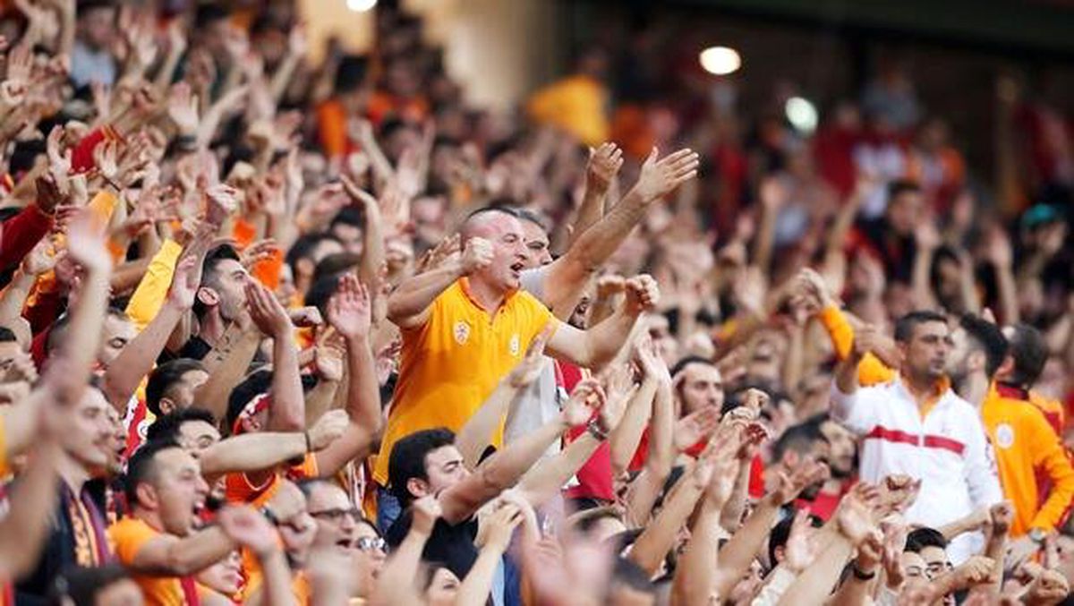 Galatasaray\'dan derbide rekor hasılat!