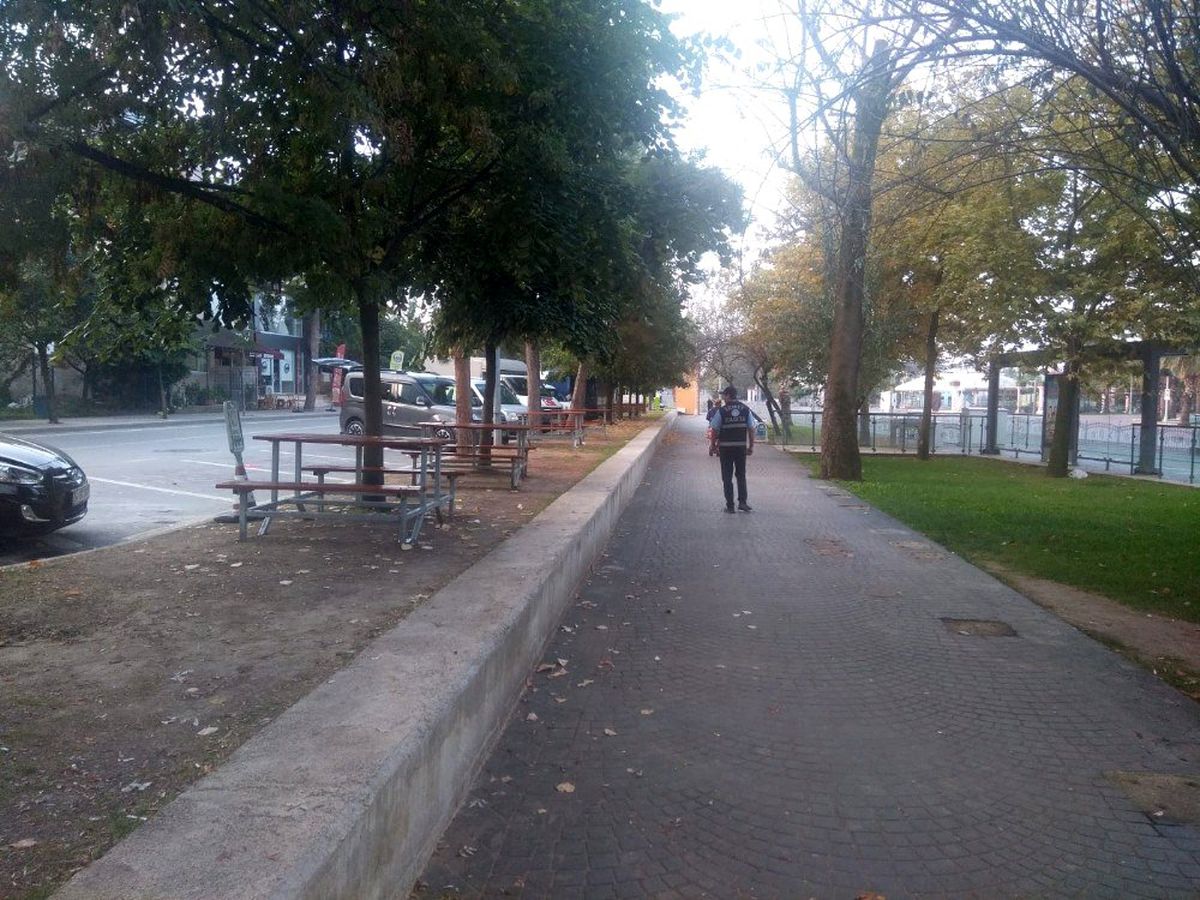 İzmit\'te zabıta ekiplerinden Pazar denetimleri