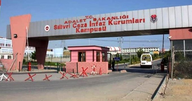 Silivri Cezaevi'ni ziyaret eden CHP'li Çakırözer: Depremde koğuş kapıları açılmadı, System.String[]