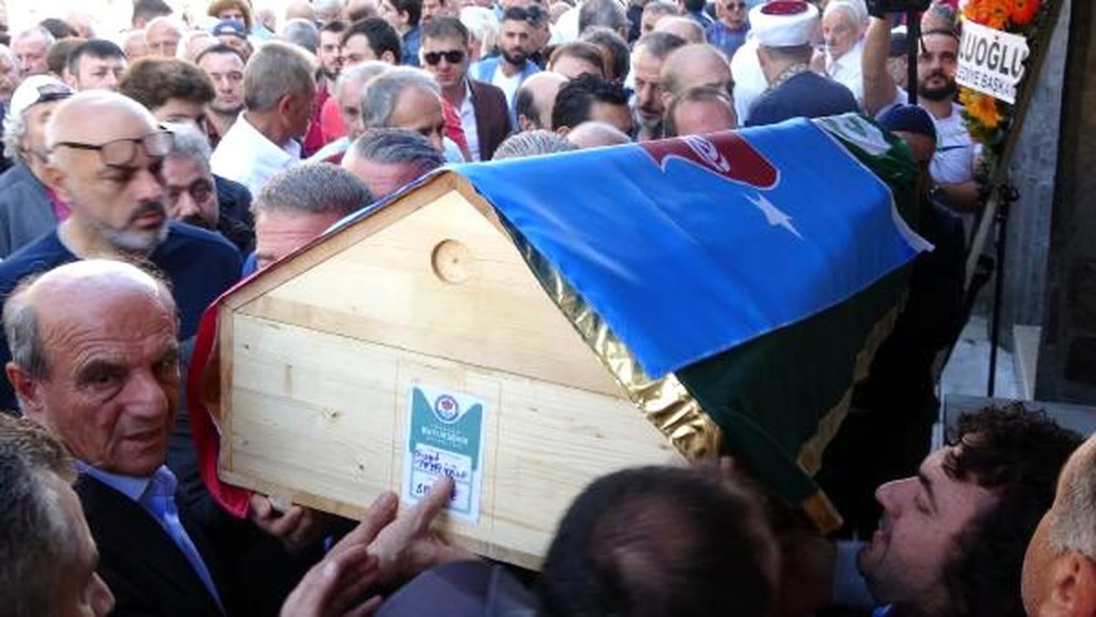 Suat tekelioğlu son yolculuğuna uğurlandı