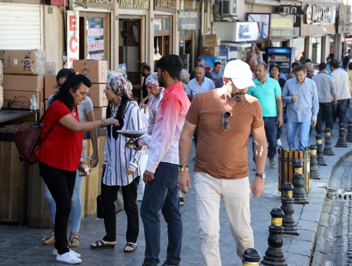 Tarih kenti Mardin ziyaretçi akınına uğruyor