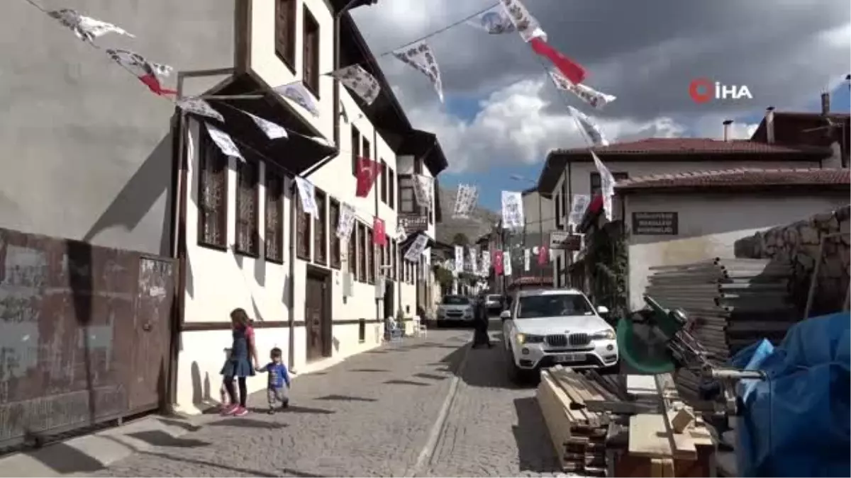 Tokat\'ta tarihi evler ihtişamlı görüntüsüne kavuşturuluyor