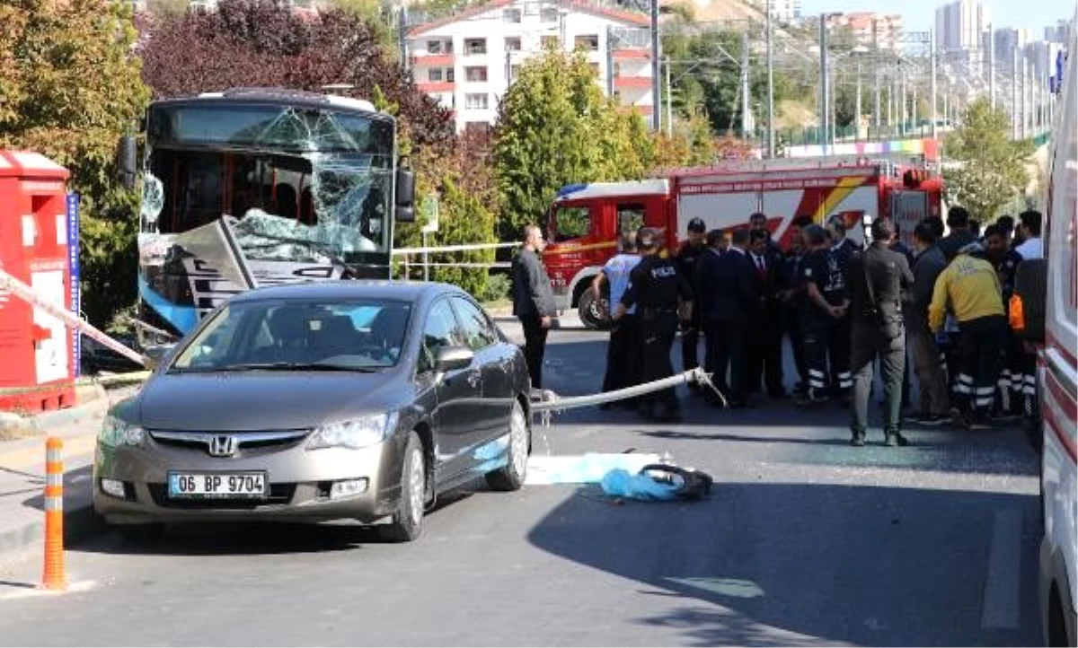 Ankara\'da halk otobüsü durağa daldı: 3 ölü, 11 yaralı (4)- yeniden