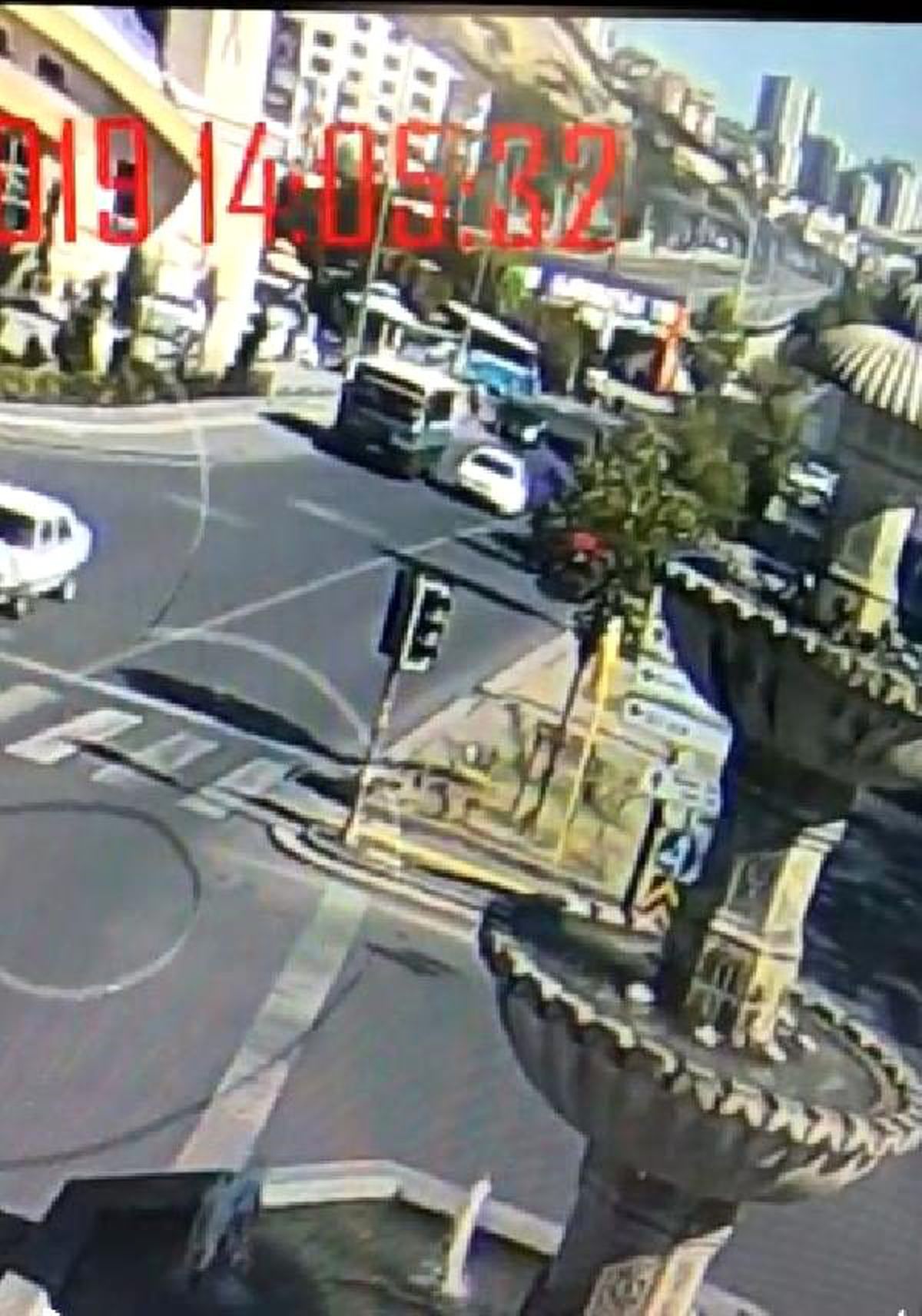 Ankara\'da halk otobüsü durağa girdi: 3 ölü (3)