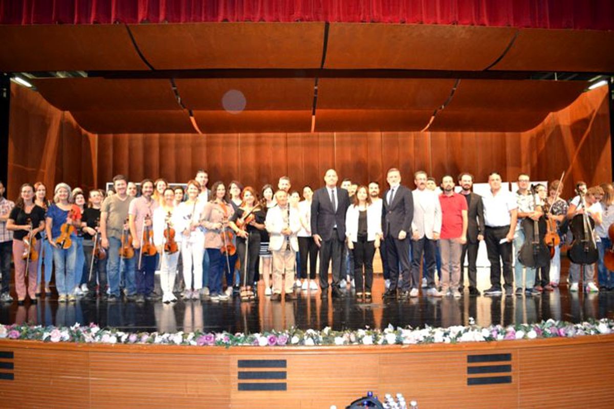 Bursa Bölge Devlet Senfoni Orkestrası\'na BTSO desteği