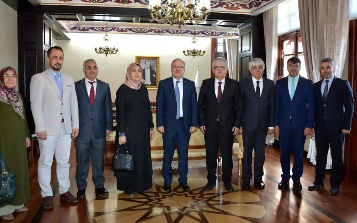 Camiler ve Din Görevlileri Haftası kutlanıyor