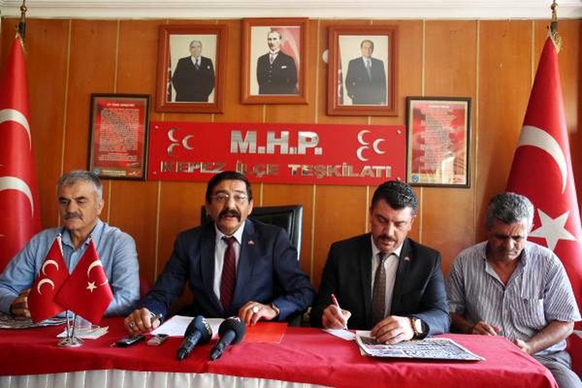 Chp\'li meclis üyesinden caddeye şehit ismi verilmesi teklifine şerh