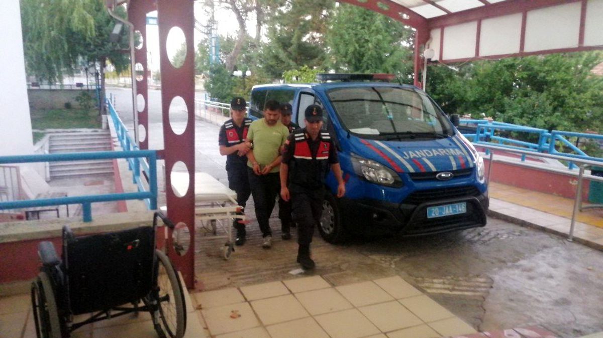 Denizli\'de 16 kilogram esrar ele geçirildi