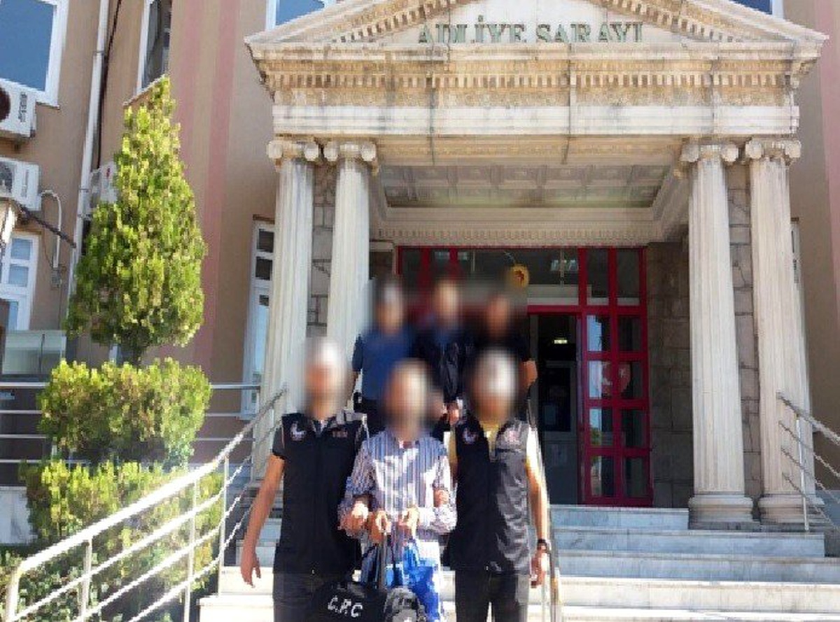 Didim\'de FETÖ operasyonu; 24 kişi gözaltına alındı