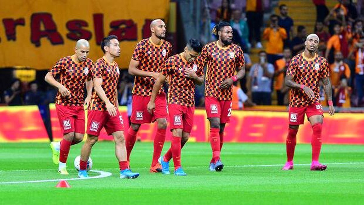 Galatasaray, 18 yıl sonra PSG\'ye rakip