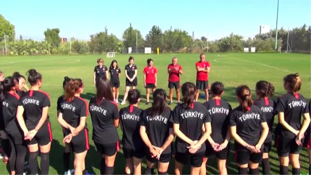 Genç Milli Kadın Futbol Takımının hedefi Elit Tur\'a yükselmek