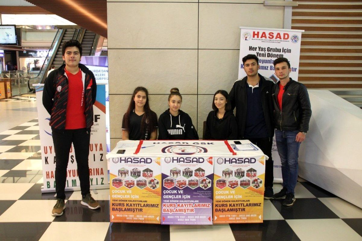 HASAD yeni kayıt için stant açtı